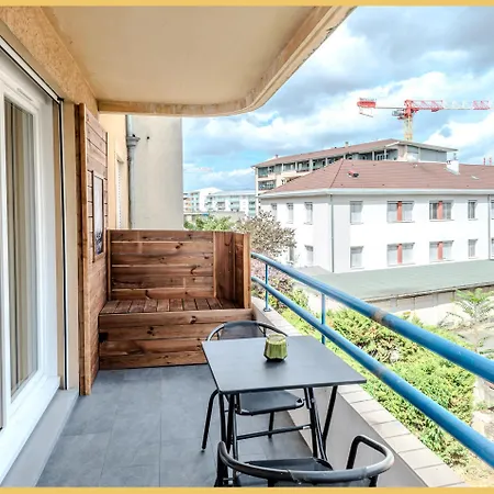 Appartement Chez My I T2 I *